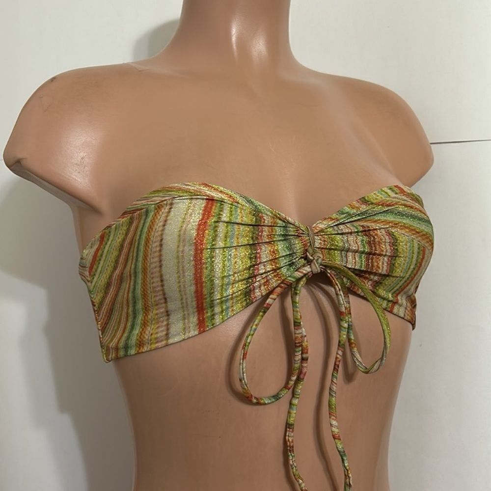 Frankie’s Bikinis x Hailee Steinfeld | Katarina Halter Bandeau Bikini Top - Picture 5 of 8